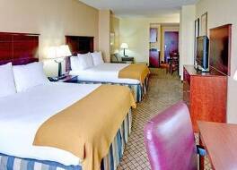 ホリデイ イン エクスプレス & スイーツ ミリントン by IHG 写真