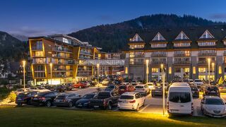 レジデンシャ ナオサロイ ドヴォール