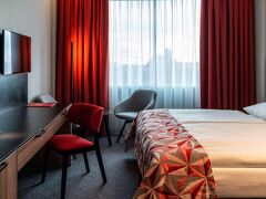 HP Park Plaza 写真