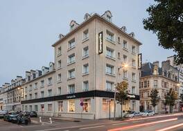 カンパニール カーン センター - ガール 写真