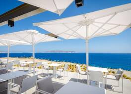 ミロス コーブ 写真