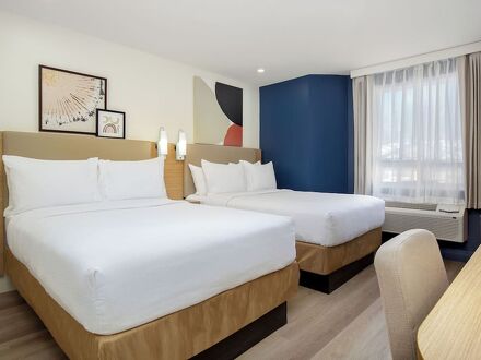 スパーク バイ ヒルトン トロント エアポート 写真