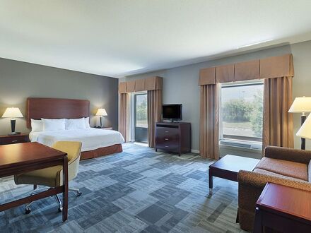 ハンプトン  イン & スイーツ インディアナポリス / ブラウンズバーグ 写真