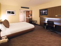 ノボテル エラズリー 写真