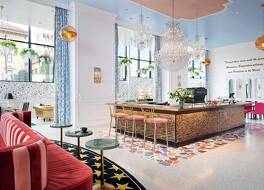 グラデュエート バイ ヒルトン ナッシュビル 写真