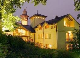 ホテル ヴィラ モンテ ヴィノ