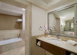 ヴィヴァンタ カトラ ヴイシュノ デヴィ 写真