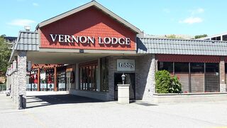 Prestige Vernon Lodge & Conference Centre