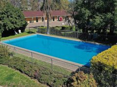 バーク アンド ウィルス モーター イン 写真