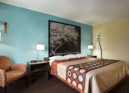 スーパー 8 バイ ウィンダム マウント ヴァーノンイリノイ 写真