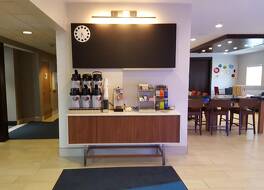 ホリデイ イン エクスプレス ハウ by IHG 写真