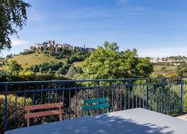 ブリット ホテル エッセンシィエル サン フルール 写真