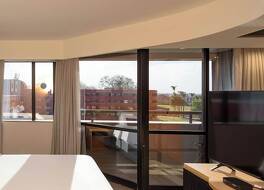 ゴールデン チューリップ ブラジリア アウヴォラーダ 写真