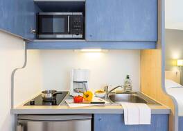 アパートスタイルホテル アダージョ アクセス レンヌ サントー 写真