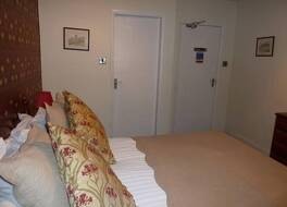 ブラックスミスズ アームズ イン 写真