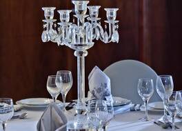 シヴィテル アカリ 写真