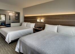 ホリデイ イン エクスプレス & スイーツ ウォーキガン by IHG 写真