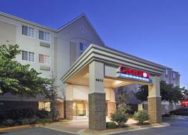 キャンドルウッド スイーツ ロジャース / ベントンビル by IHG