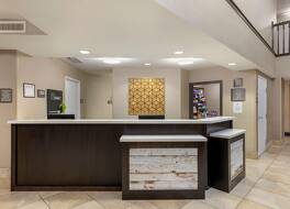 ベストウェスタン ウォータータウン  イン アンド スイーツ 写真