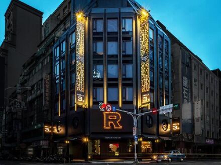 ホテル リラックス III 写真