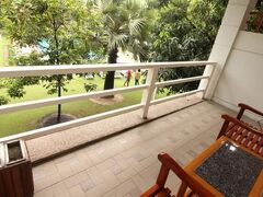 ミャンマー ライフ ホテル 写真