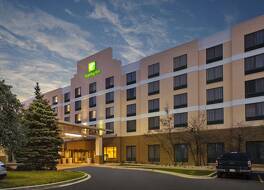 Holiday Inn & Suites Bolingbrook by IHG 写真