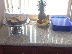 アメリカズ ベスト バリュー イン オークランド レイク メリット 写真