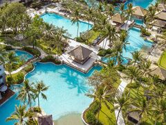 コンラッド バリ 写真