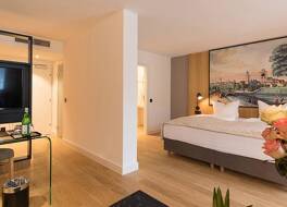 ホテル バイエリッシャー ホフ 写真