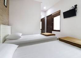 ジャヤギリ ゲストハウス バイ ベルガレティ 写真