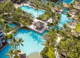 コンラッド バリ 写真