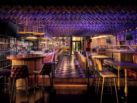 ホリデイ イン ホテル & スイーツ ドバイ サイエンス パーク by IHG 写真