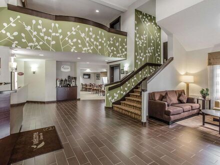 スリープ イン アット グリーヴィル コンベンション センター 写真