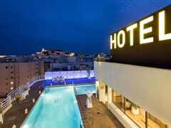 ロイヤル プラザ ホテル 写真