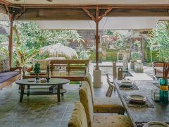 ロカサリ リトリート 写真