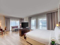 メディア ロタナ ドバイ 写真