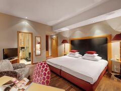 ユアーズ トゥルーリ- 写真