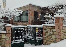 カスタニア ゲストハウス 写真