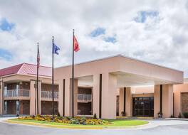 ラマダ バイ ウィンダム ウィズビル