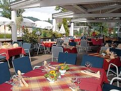 ホテル シュヴェルス レーヴェン フライブルク 写真