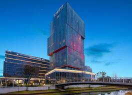 アスコット ニュー ディストリクト ウーシー 写真