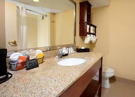 ハンプトン イン ラーレイ キャピタル ブールバード ノース 写真