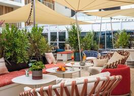 オテル メルキュール ラ ロシェル ヴュー ポール 写真