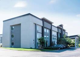 スリープ イン & スイーツ ノックスビル ウエスト 写真