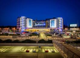 Radisson Blu Hotel, Hamburg Airport 写真