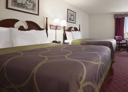 スーパー 8 バイ ウィンダム オーロラ / ネイパービル エリア 写真