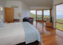 クリスズ ビーコン ポイント レストラン ＆ ヴィラ