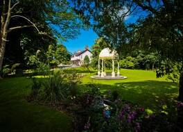 プラス ディナス カントリー ハウス ホテル 写真