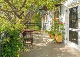 Hedge House Guest House 写真