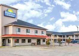 デイズ イン バイ ウィンダム マディソンビル 写真